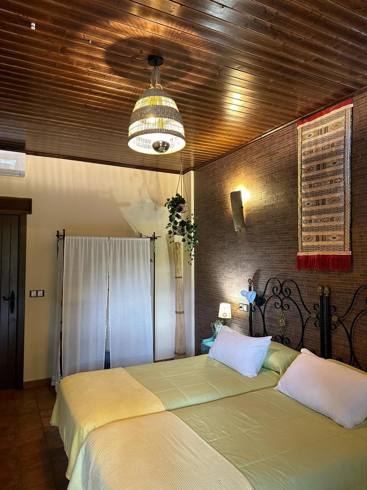 Rincon Del Cierzo Guest House Lecera ภายนอก รูปภาพ